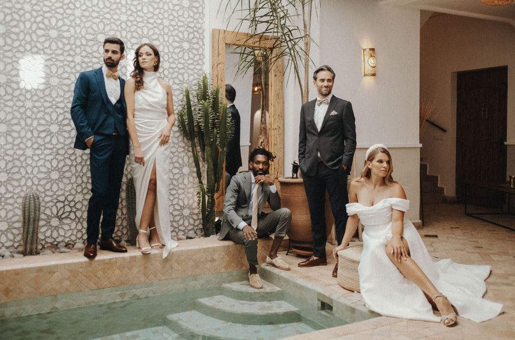5 styles de costumes de mariage sur mesure pour différents types de cérémonies